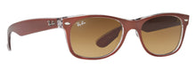 Load image into Gallery viewer, Ray Ban 2132 New Wayfarer
