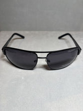 Load image into Gallery viewer, Guess GU 6790 BLK
